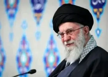 Mort d’Ali Khamenei : l’Iran sous tension après une frappe américano-israélienne