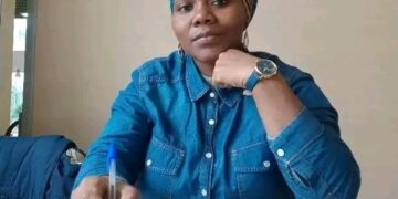 Une jeune plume comorienne qui fait rayonner le shiKomori en France