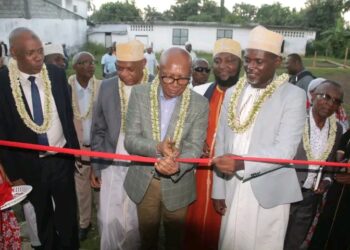 Inauguration du centre SOWO LA HAZI à Bambao